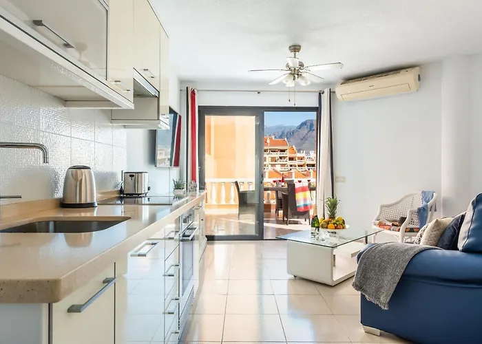 Tenerife South Daire *